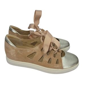 Vaneli Sport Rose Gold Lace Up Shoes‎ 8.5N